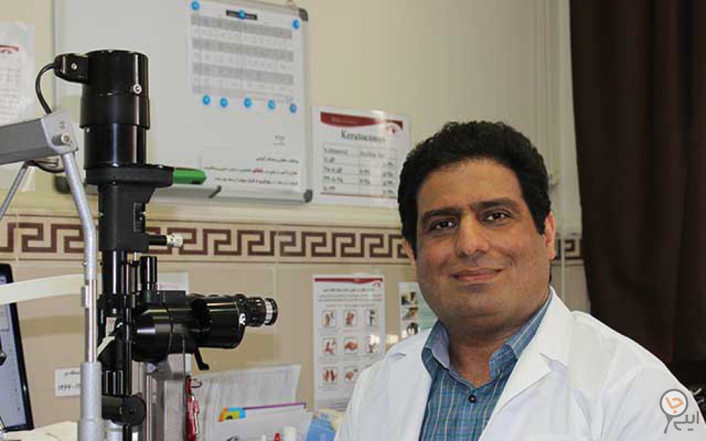 دکتر کیوان خسروی فرد جراح و متخصص چشم پزشک و فوق تخصص پلاستیک چشم 