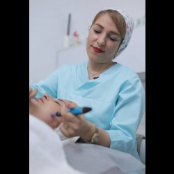 سالن خدمات تخصصی فشیال صورت‌ ماساژ بدن و طب سوزنی در اکباتان