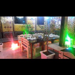 باغ رستوران سنتی بام قلهک دره